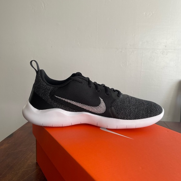Nike woman Flex running shoes size: 8 in woman - Picture 6 of 9